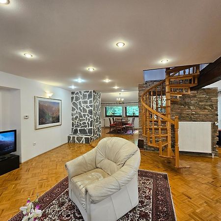 Apartment Nina With Private Terrace Tour As Ljubljana Dış mekan fotoğraf