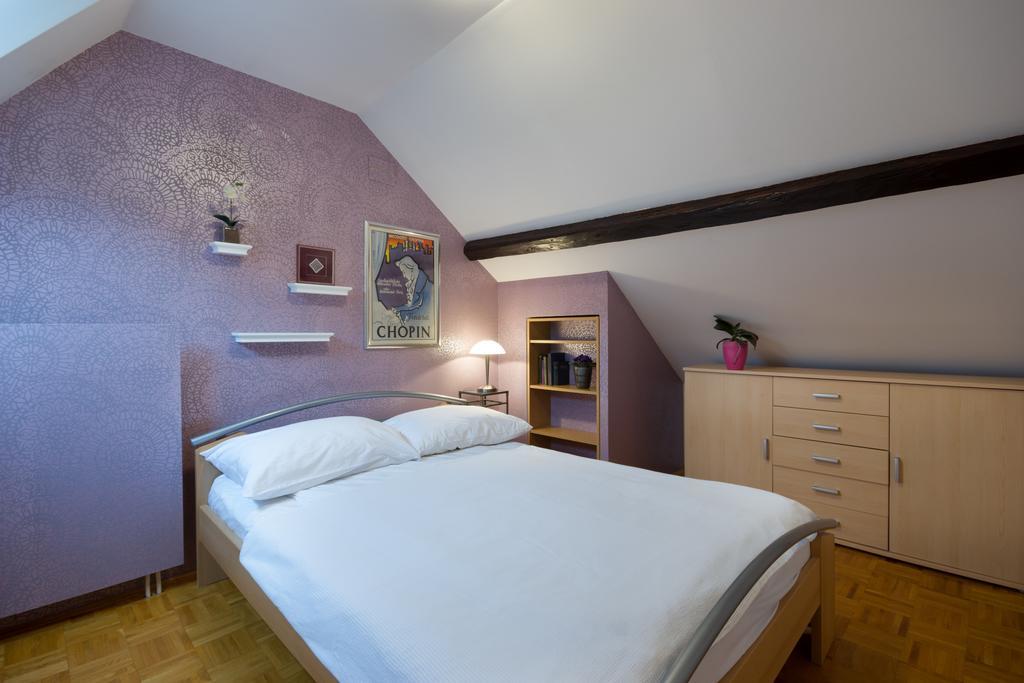 Apartment Nina With Private Terrace Tour As Ljubljana Oda fotoğraf