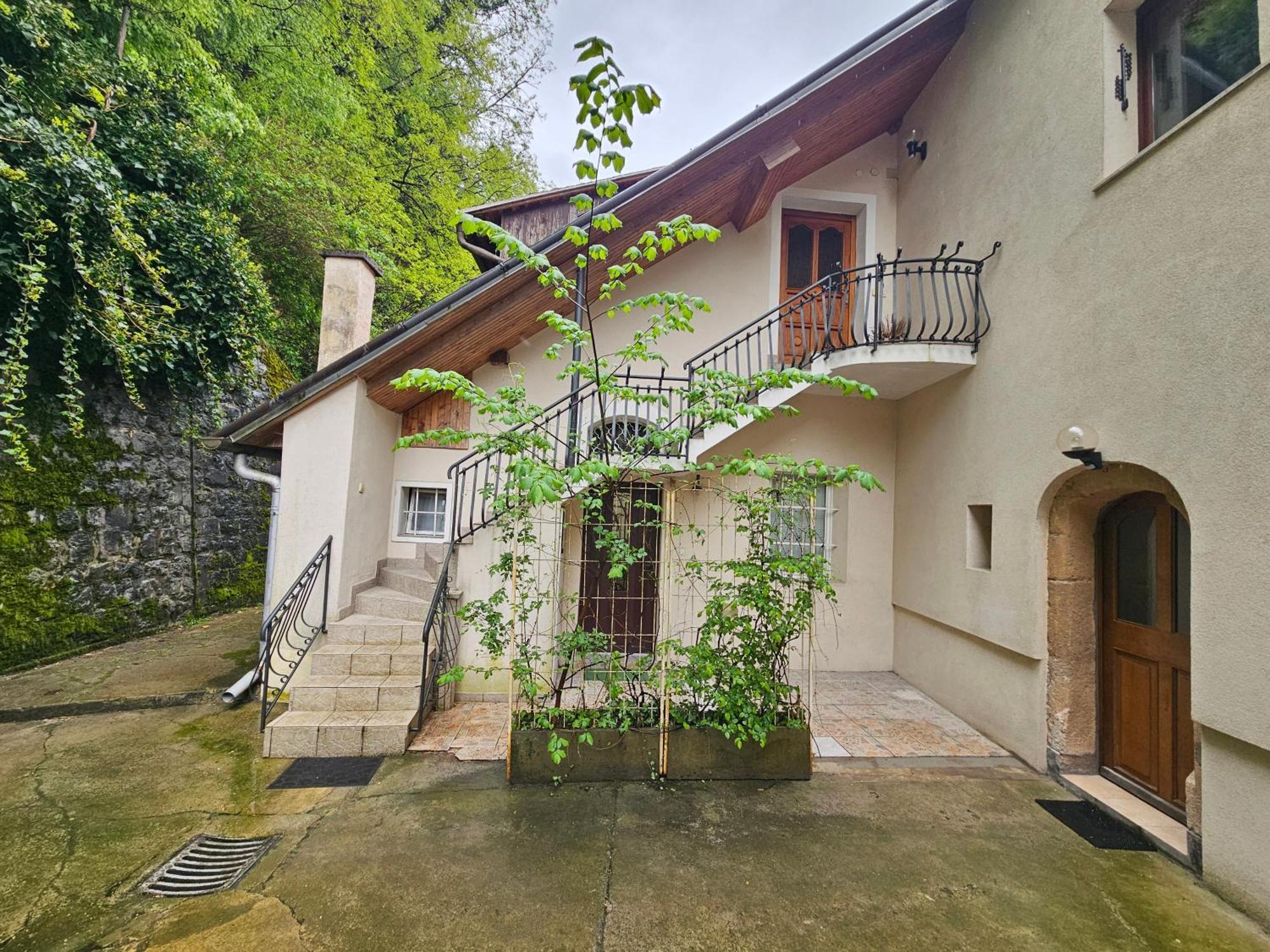 Apartment Nina With Private Terrace Tour As Ljubljana Dış mekan fotoğraf